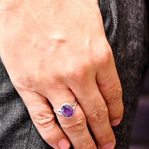 Blue sapphire silver ring (Neelam)